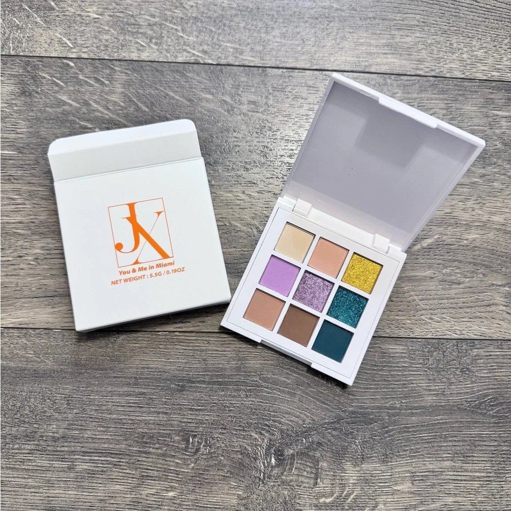 JX You &‎ Me in Miami Eyeshadow Palette NEW
